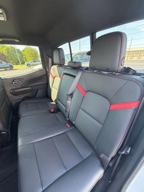 Summit White 2026 Chevrolet Colorado Z71