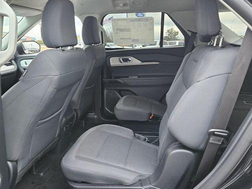 Agate Black Metallic 2026 Ford Explorer Active