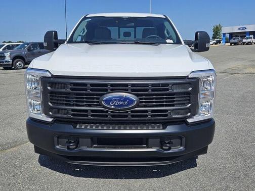 Oxford White 2026 Ford F-350 XL