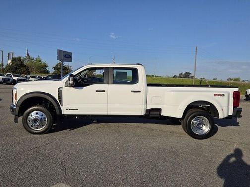 Oxford White 2026 Ford F-450 XL