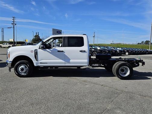 2025 Ford F-350 XL