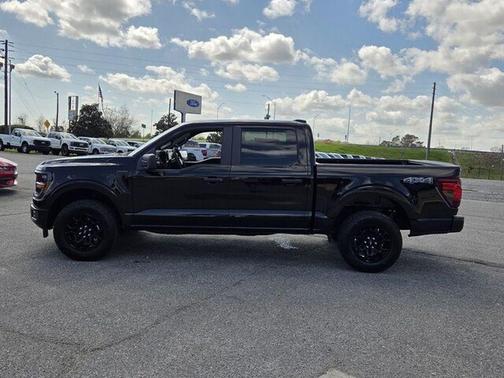 Agate Black Metallic 2026 Ford F-150 STX
