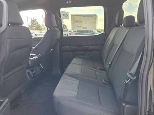 Agate Black Metallic 2026 Ford F-150 STX