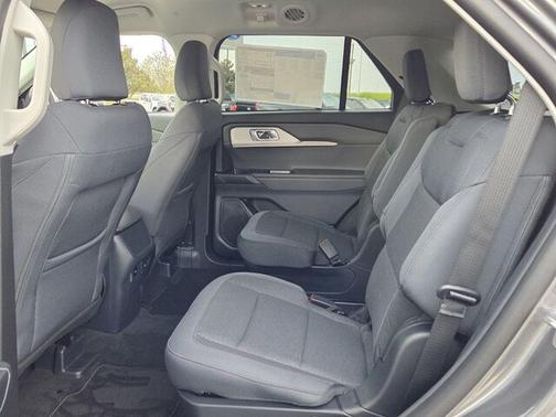 Carbonized Gray Metallic 2026 Ford Explorer Active