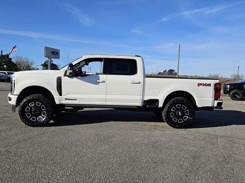Star White Metallic Tri-Coat 2026 Ford F-250 Platinum