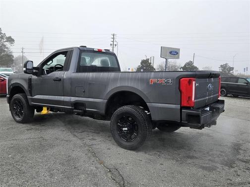 2026 Ford F-350 XLT