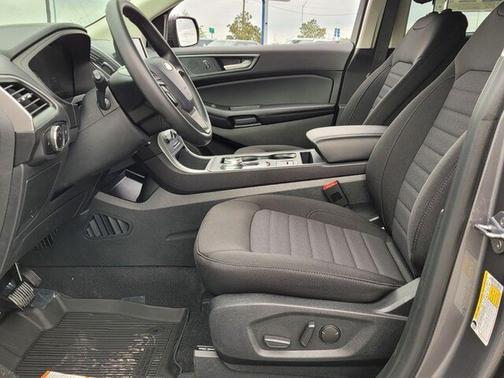 Carbonized Gray Metallic 2024 Ford Edge SE