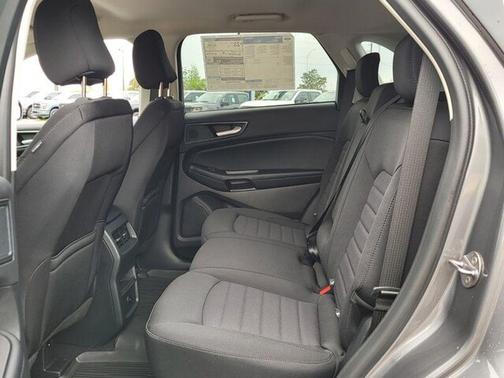 Carbonized Gray Metallic 2024 Ford Edge SE
