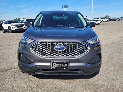 Carbonized Gray Metallic 2024 Ford Edge SE