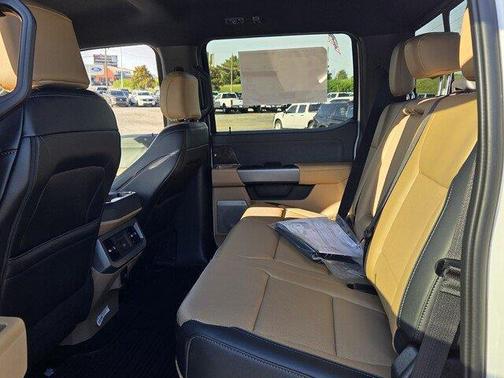 Star White Metallic Tri-Coat 2026 Ford F-350 Lariat