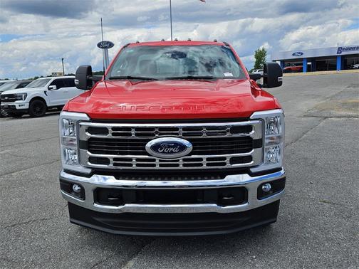 2025 Ford F-350 XLT