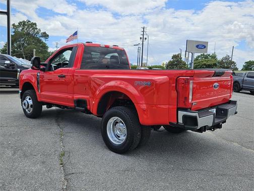 2025 Ford F-350 XLT