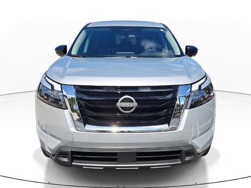 2024 Nissan Pathfinder S