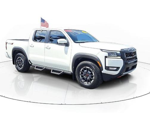 Glacier White 2025 Nissan Frontier PRO-X