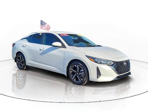 Aspen White 2025 Nissan Sentra SV
