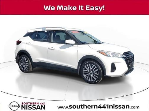 2022 Nissan Kicks SV