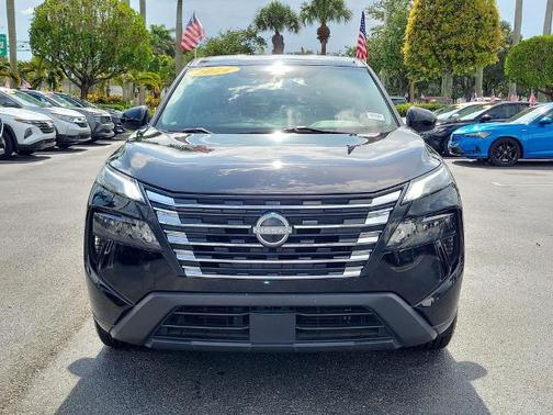 Super Black 2024 Nissan Rogue SV