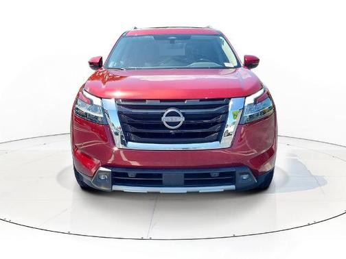 Scarlet Ember 2022 Nissan Pathfinder SL