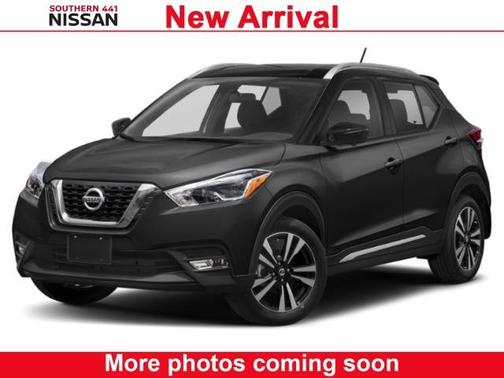 2020 Nissan Kicks SR