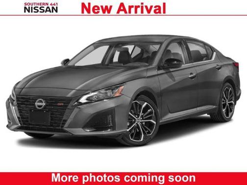 Gun Metallic 2024 Nissan Altima 2.5 SR
