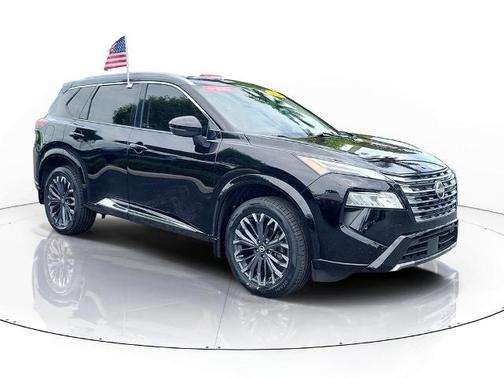 Black 2024 Nissan Rogue Platinum