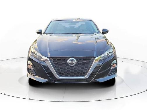 Black 2020 Nissan Altima 2.5 S