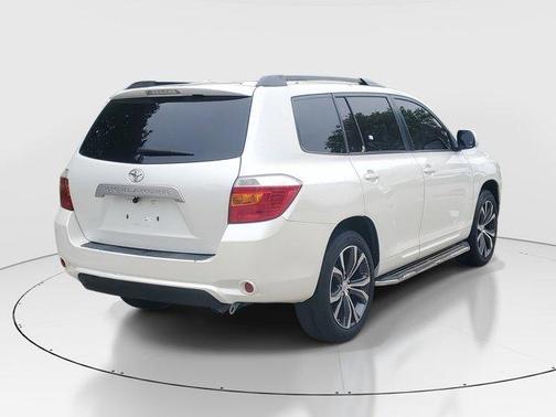 2010 Toyota Highlander Base