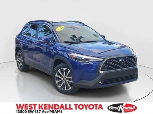 2024 Toyota Corolla Cross XLE