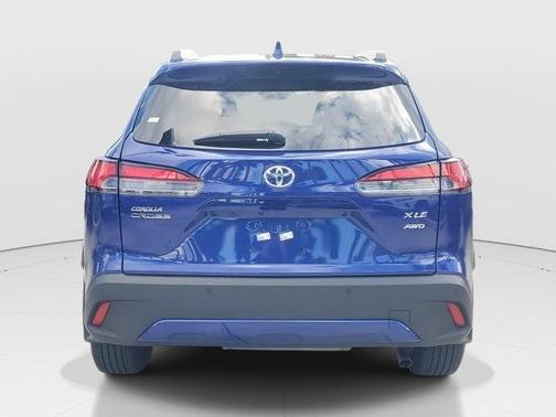 2024 Toyota Corolla Cross XLE