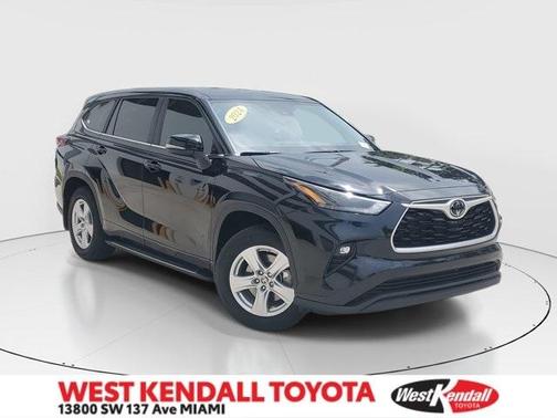 2024 Toyota Highlander LE