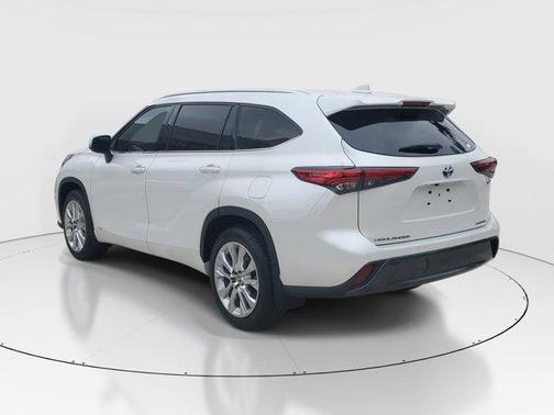 2023 Toyota Highlander Hybrid Limited