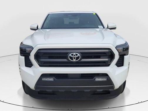 Ice 2025 Toyota Tacoma SR5