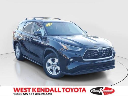 2023 Toyota Highlander LE