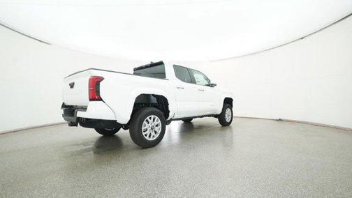 Ice 2026 Toyota Tacoma SR5