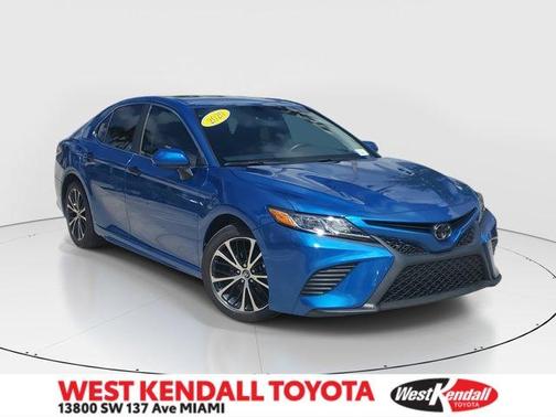 2020 Toyota Camry SE