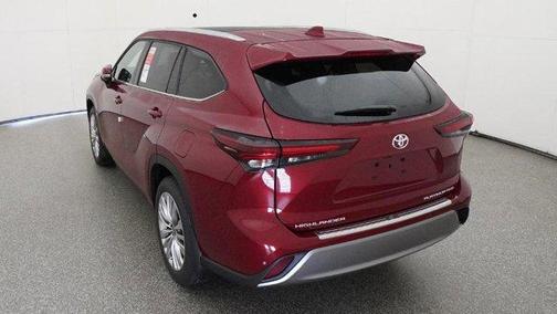 Pearl 2026 Toyota Highlander Platinum