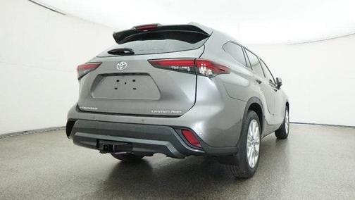 2026 Toyota Highlander Limited