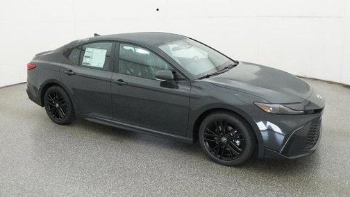 UNDERGROUND 2026 Toyota Camry SE