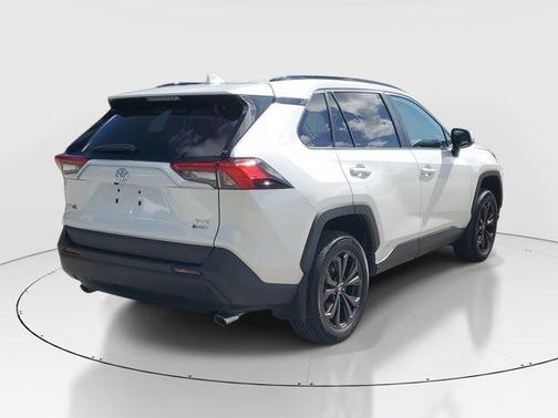 2025 Toyota RAV4 Hybrid XLE Premium