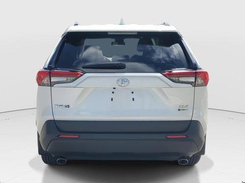 2025 Toyota RAV4 Hybrid XLE Premium