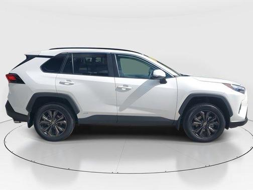 2025 Toyota RAV4 Hybrid XLE Premium