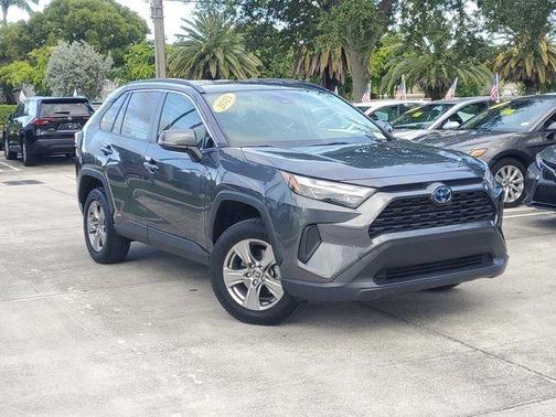 2023 Toyota RAV4 Hybrid LE