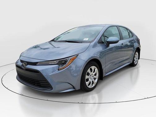 CELESTITE 2025 Toyota Corolla LE