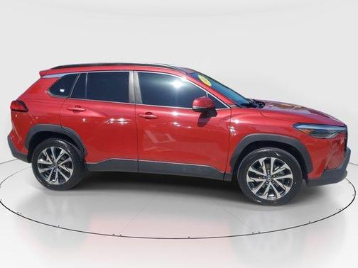 Barcelona Red Metallic 2022 Toyota Corolla Cross XLE