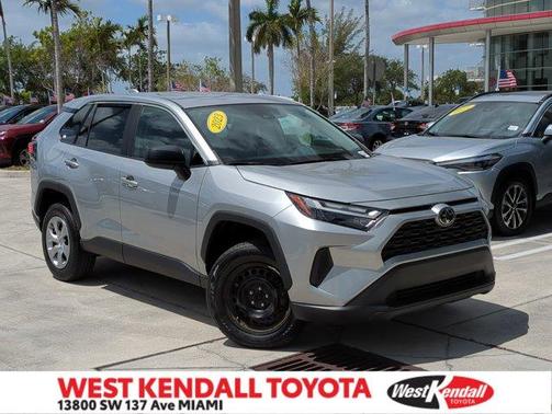 2023 Toyota RAV4 LE