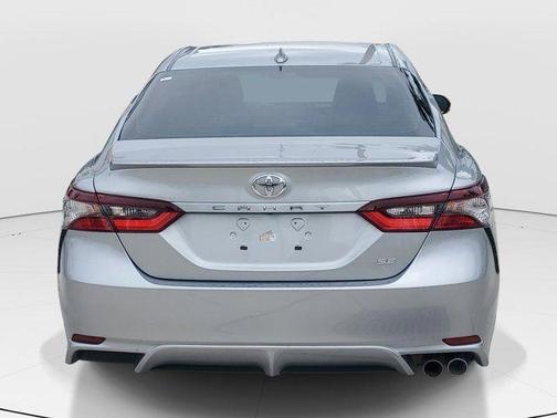 Celestial Silver Metallic 2024 Toyota Camry SE