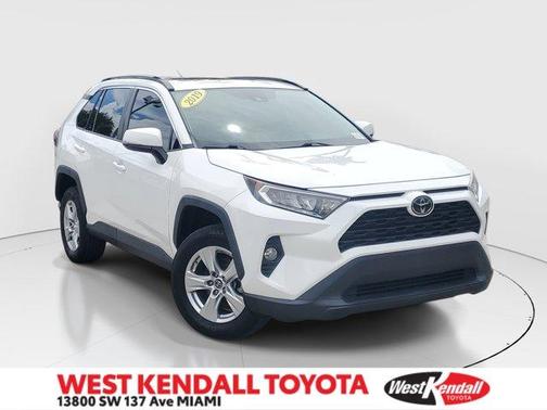 Super White 2019 Toyota RAV4 XLE