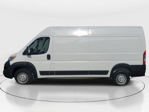 Bright White Clearcoat 2025 RAM ProMaster 2500 High Roof