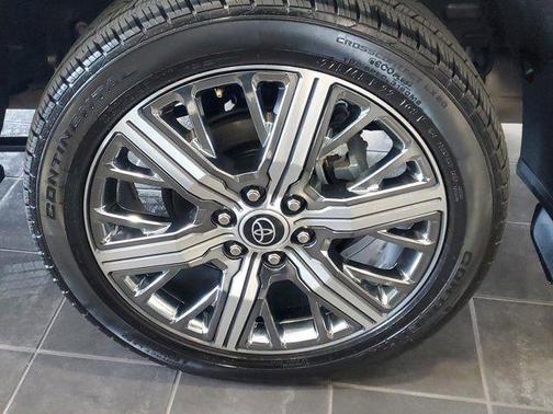 2024 Toyota Sequoia Capstone