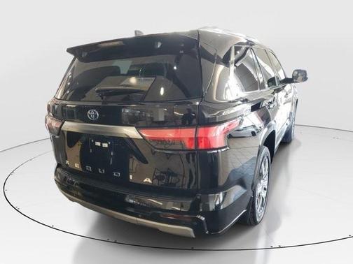 2024 Toyota Sequoia Capstone